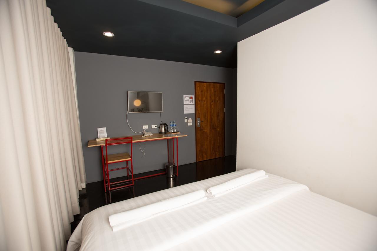 Give Me 5 Hostel Chiang Mai Exterior photo